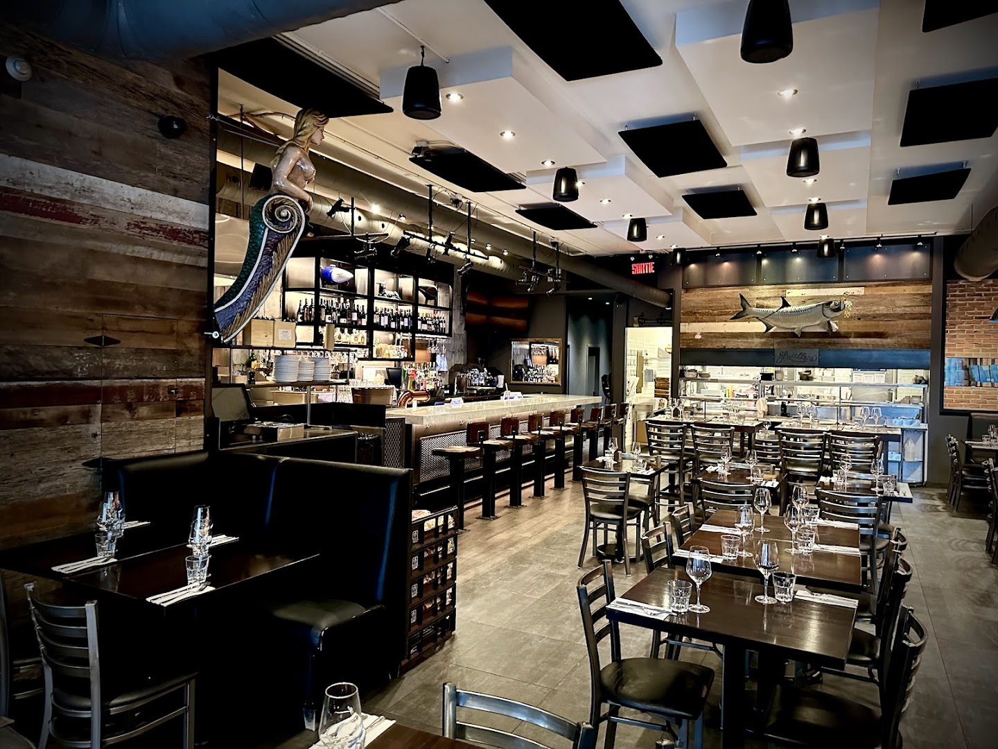 Lucille&rsquo;s Oyster Dive