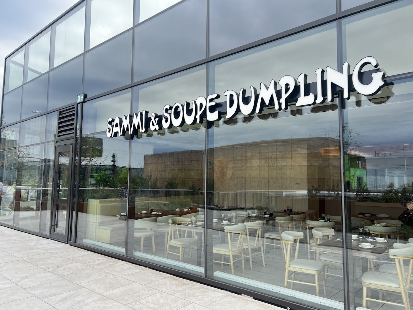 Sammi & Soupe Dumpling