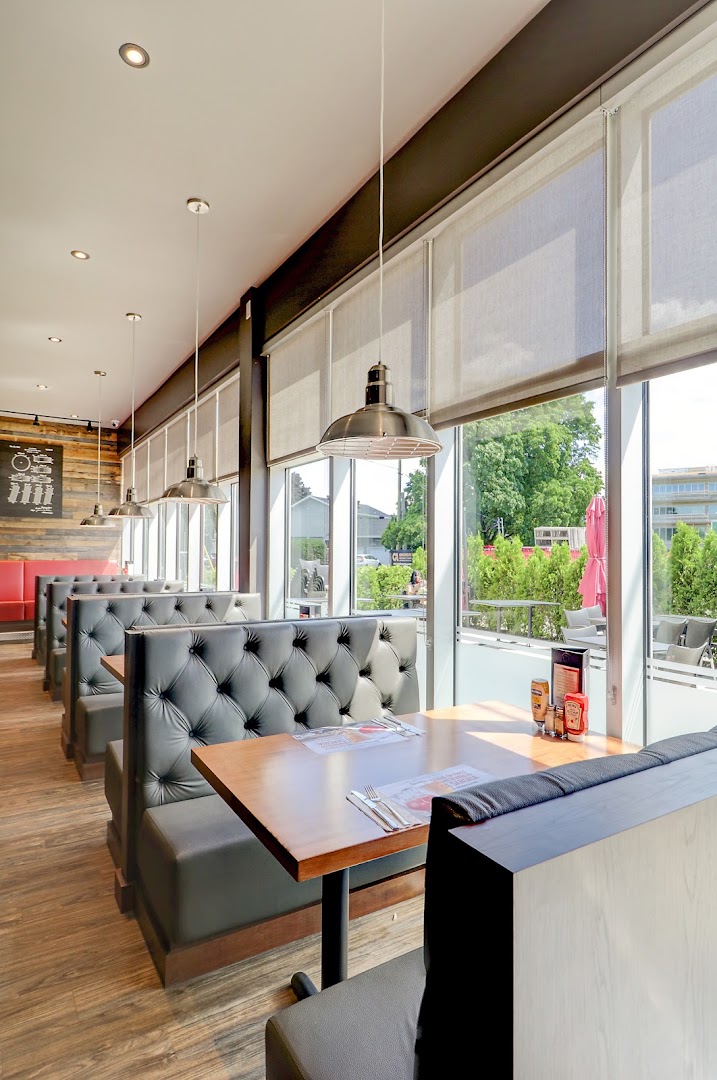 Barbies Resto Bar Grill