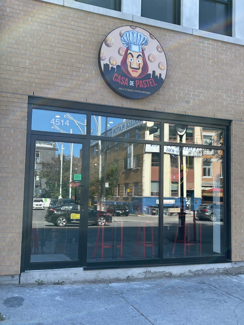 Café casa de pastel