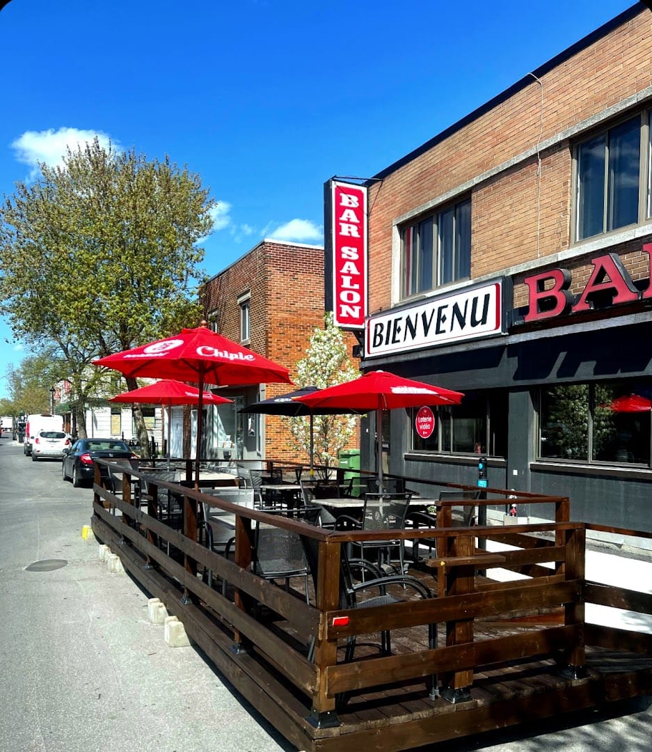Bienvenu Bar Salon