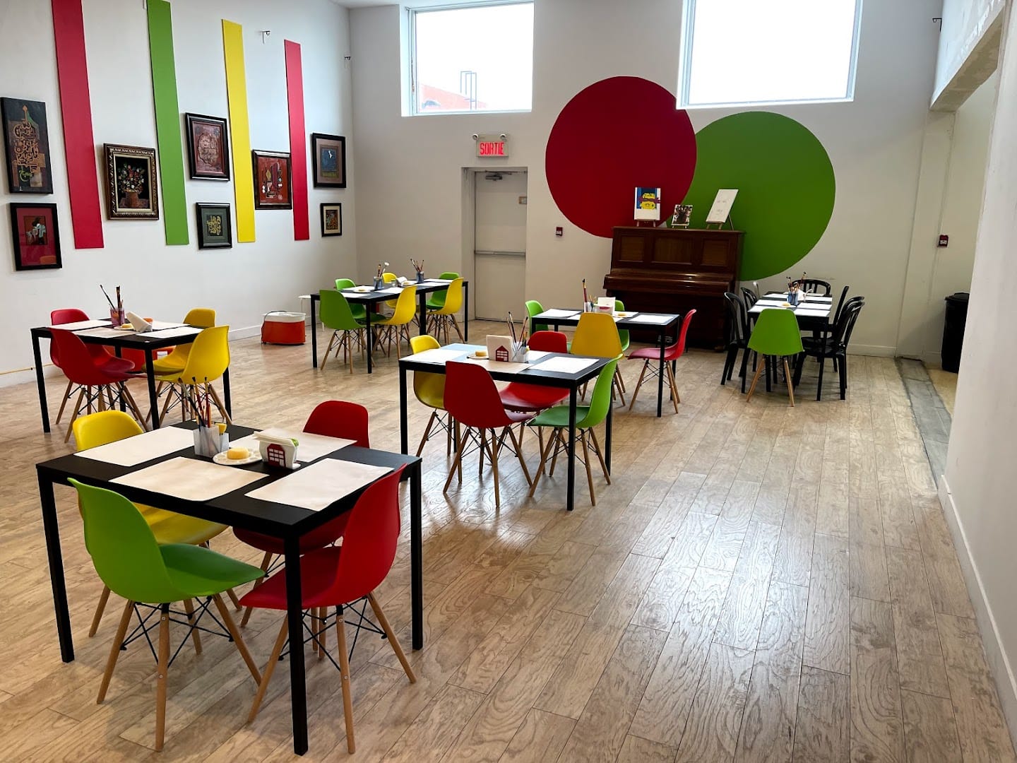 Chez Céramique Bistro